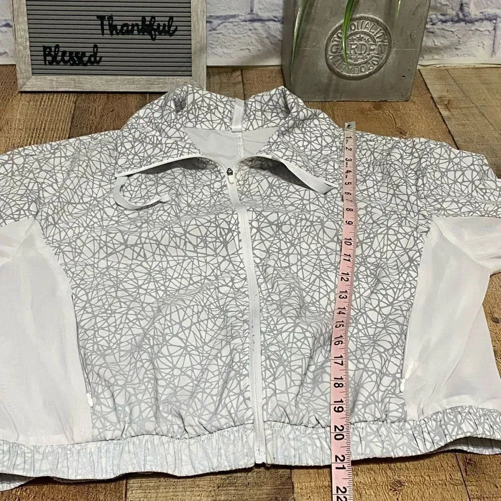 Fabletics Layla Reflective Jacket - Picture 8 of 15